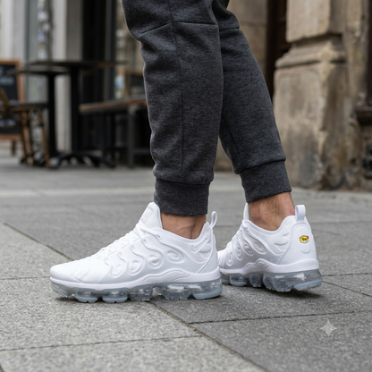 Nike Air VaporMax Plus Triple White – Muške Lifestyle Patike