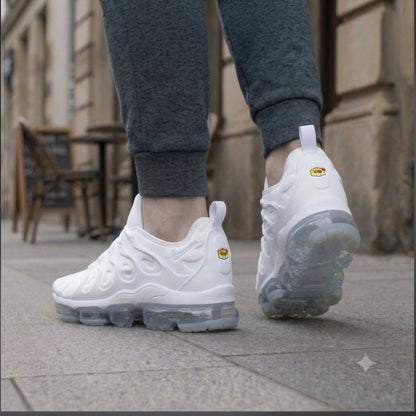 Nike Air VaporMax Plus Triple White – Muške Lifestyle Patike