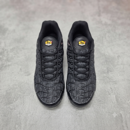 Nike Air Max Plus TN Black Pattern