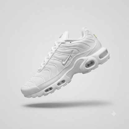 Nike Air Max Plus "Triple White