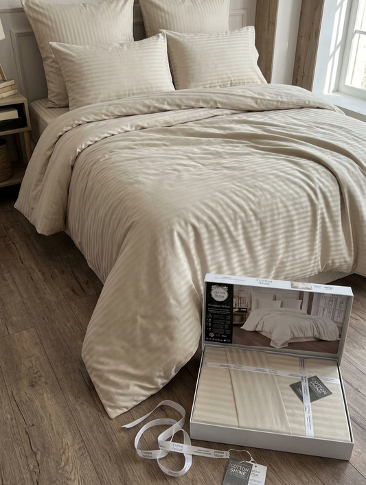 Deluxe saten pamuk posteljina set 4/1 uključuje: plahtu 260x240cm, navlaku 220x200cm i dvije jastučnice 50x70cm